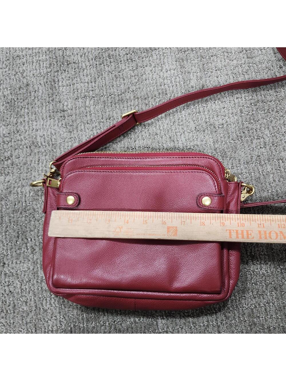 Minooy Red Leather Crossbody Bag Size Medium - Picture 5 of 14